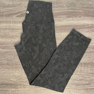 Lululemon Align High Rise crop 23” • size 4 •